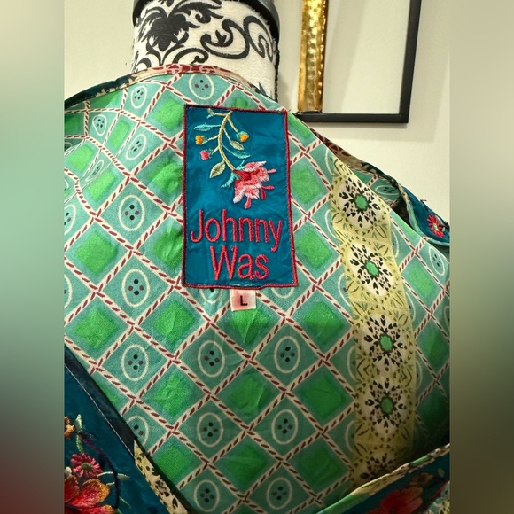 Johnny Was Embroidered Tunic - Picture 8 of 9